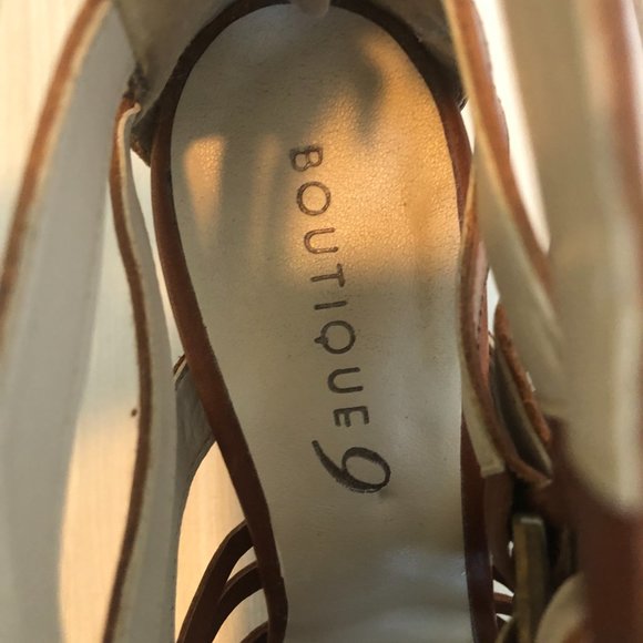 Leather heeled sandals - Picture 7 of 9